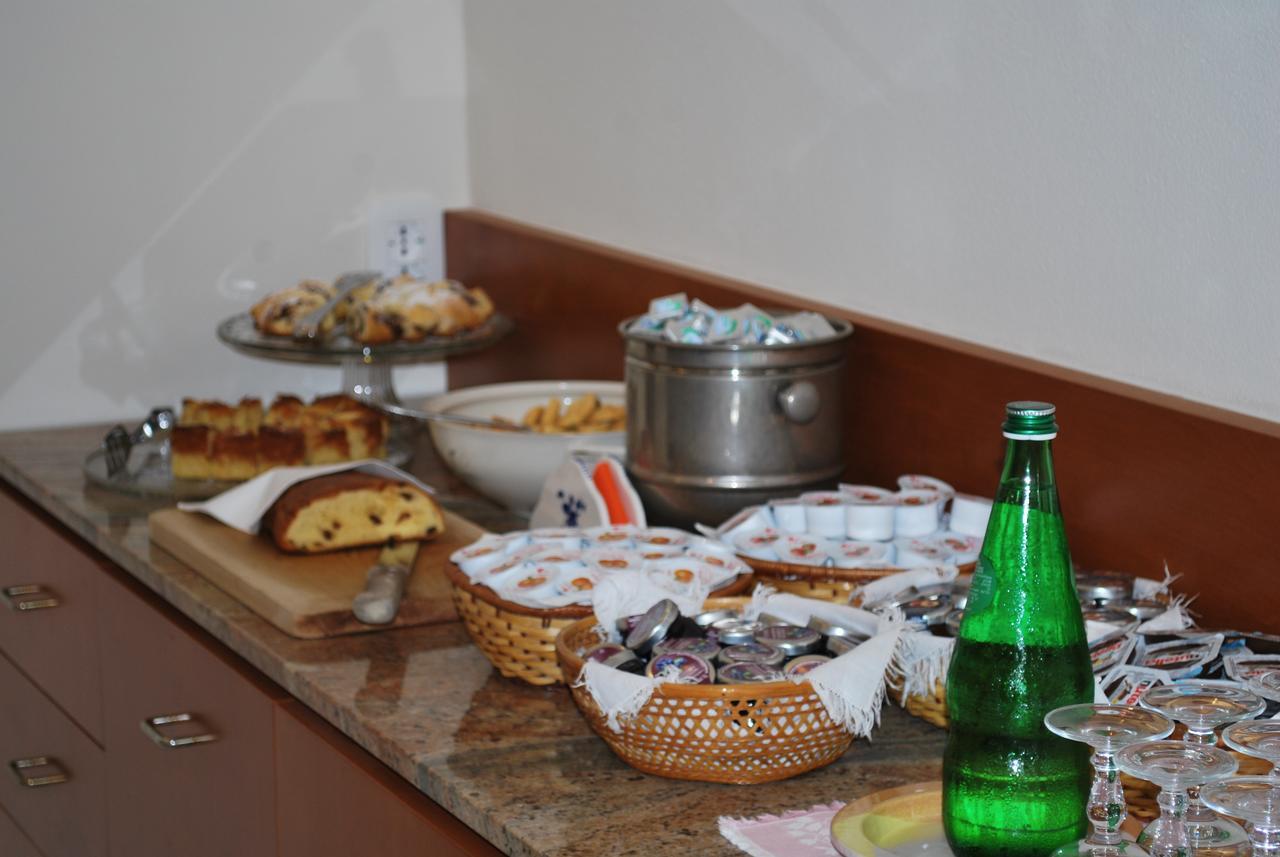 Hotel Europa Garda  Ngoại thất bức ảnh